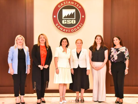 GÜNSİFED olarak, Alibaba.com iş birliğiyle hayata geçirilen _İhracatın Kahramanları_ eğitim programının Gaziantep ayağında yerimizi aldık!