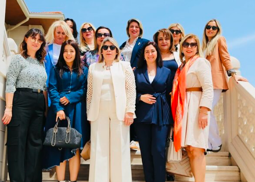 Birlik ve beraberlik ile güçleneceğiz.